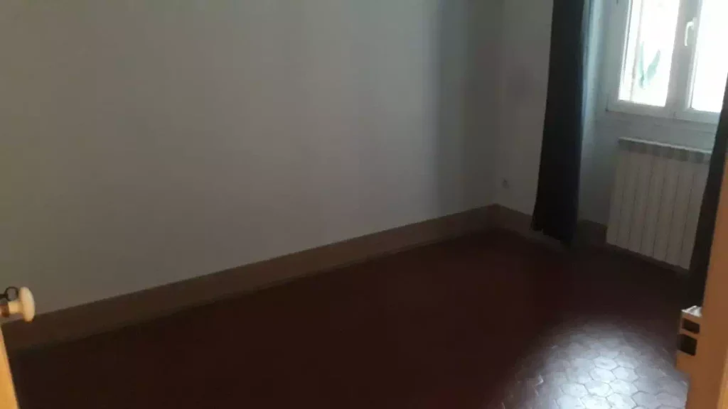 appartement entièrement vidé par les alliés du débarras à Marseille