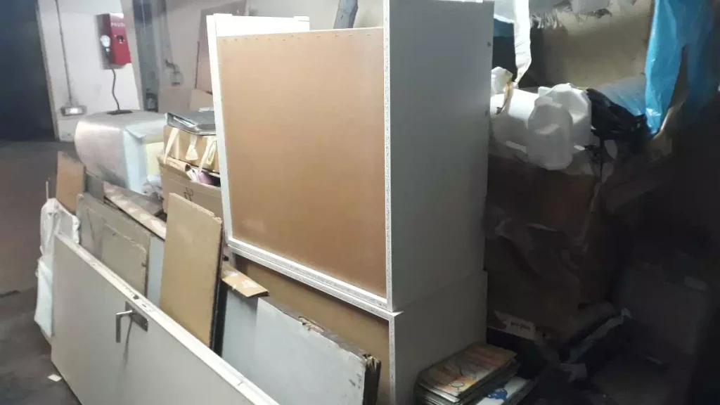 débarras de garage encombré à Marseille