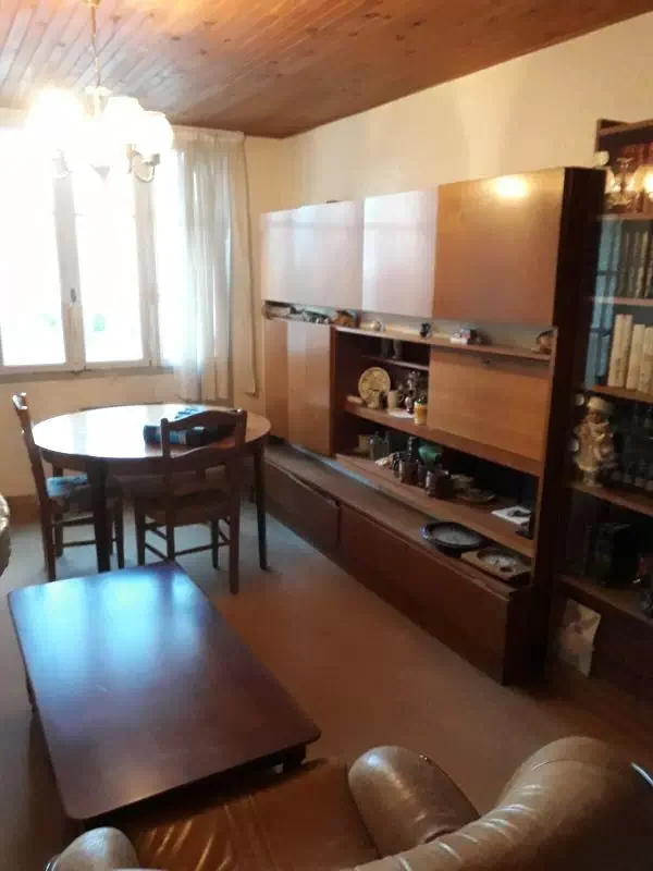 Débarras appartement T3 Avenue Romain Rolland 13010 Marseille - Salon avant intervention