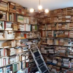 Debarras-Martigues-piece-rempli-de-livre